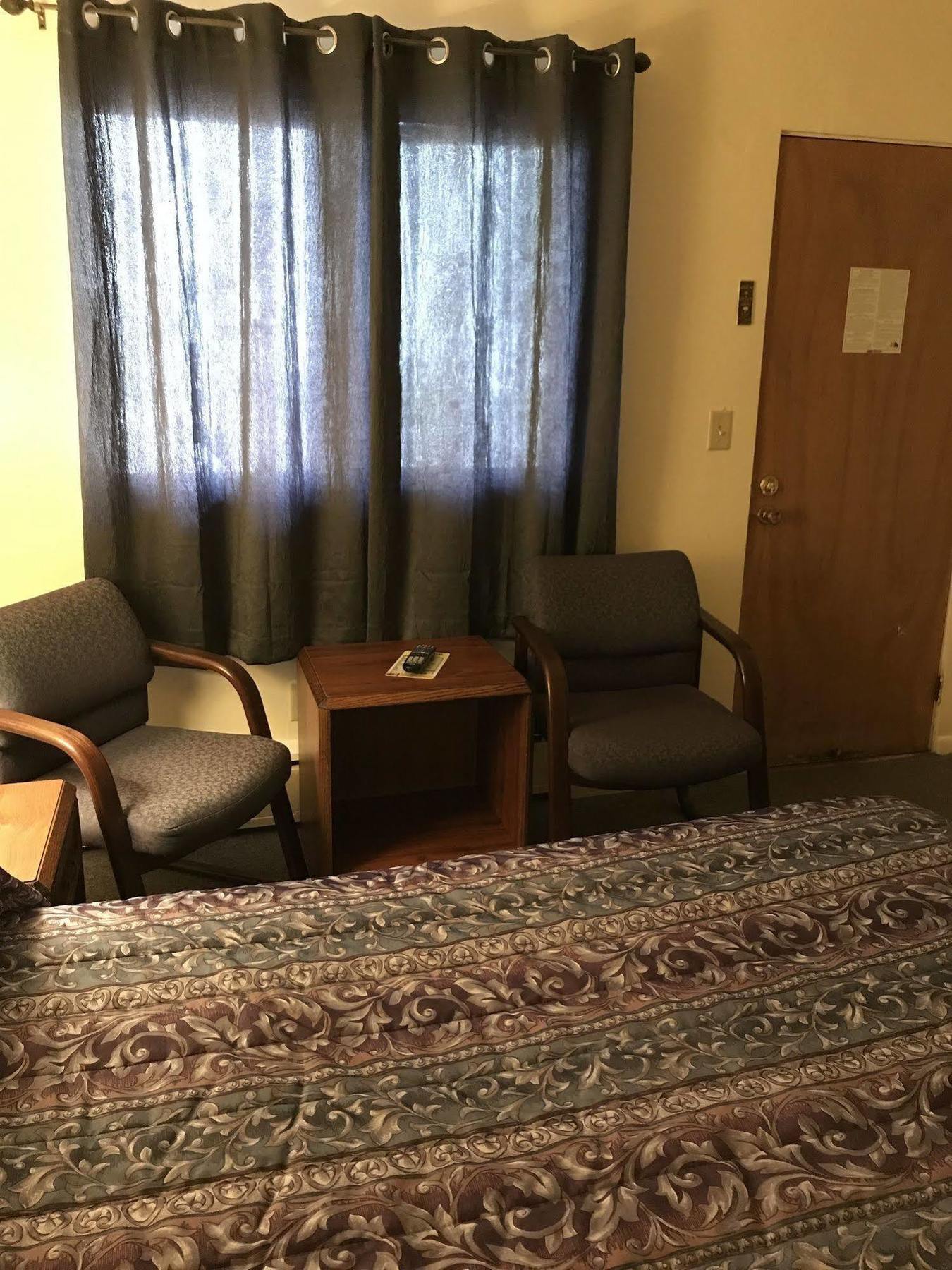 Voyageur Motel トゥーハーバーズ エクステリア 写真